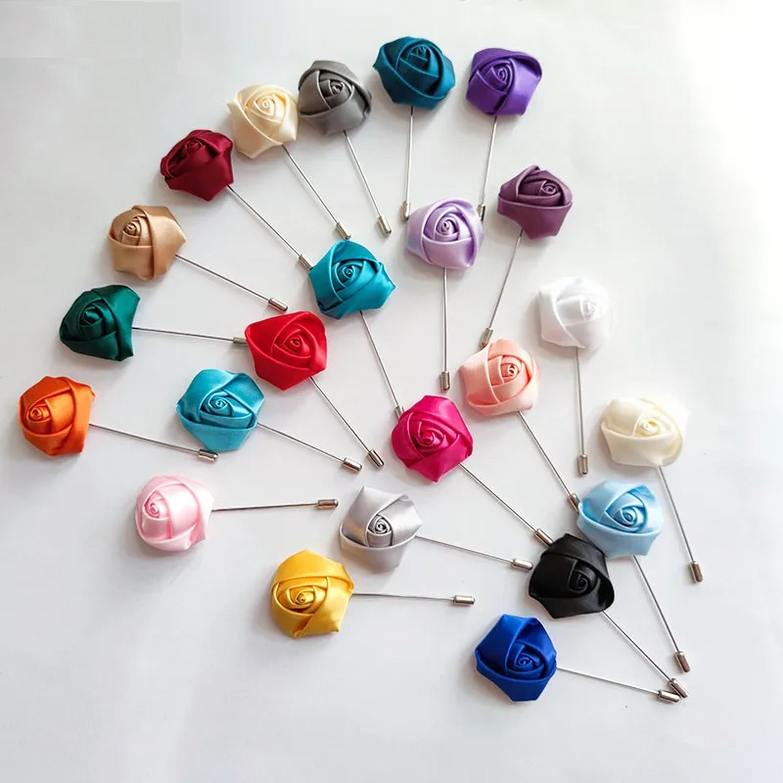 Boutonnière de Mariage Fleurs en Ruban