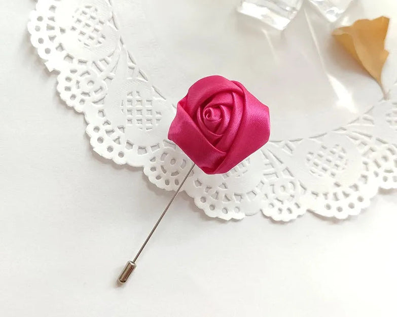 Boutonnière de Mariage Ruban Fuchsia