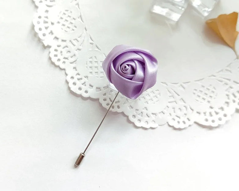 Boutonnière de Mariage Ruban Lilas