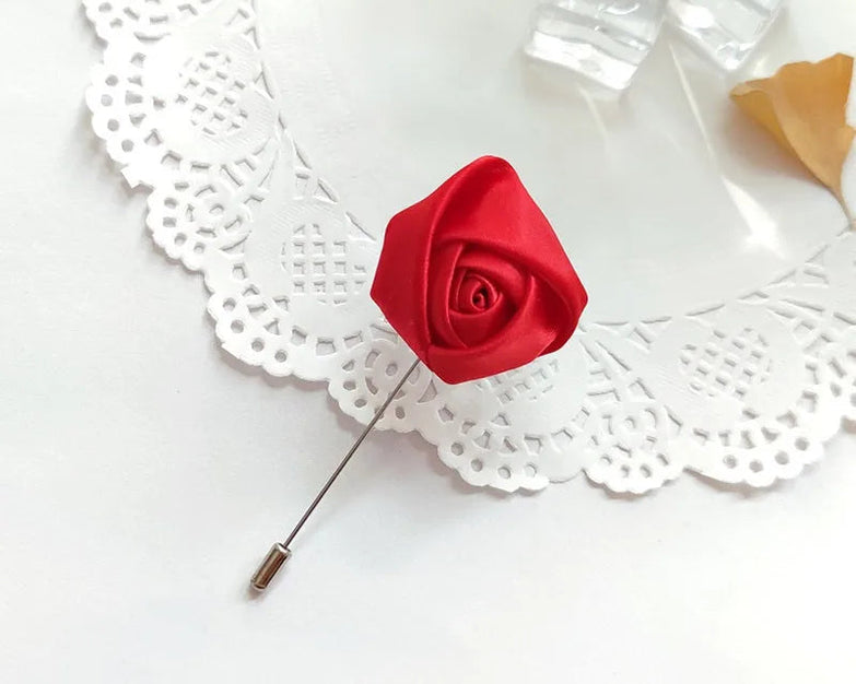 Boutonnière de Mariage Ruban Rouge