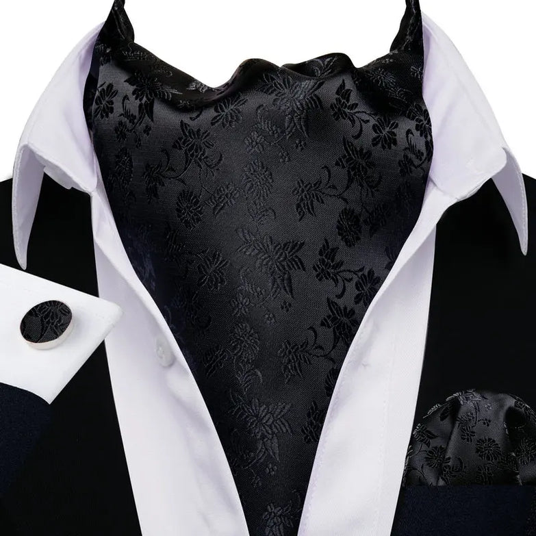 Cravate Ascot Noir a Fleurs