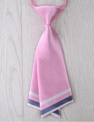 Cravate Femme Moderne Rose