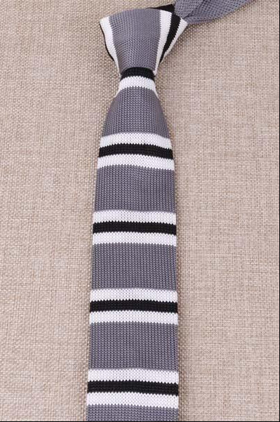 Cravate en Tricot Gris Rayée Blanc & Noir - Cravate Prestige