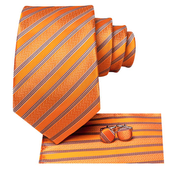 Cravate Orange a Rayures et Chevrons