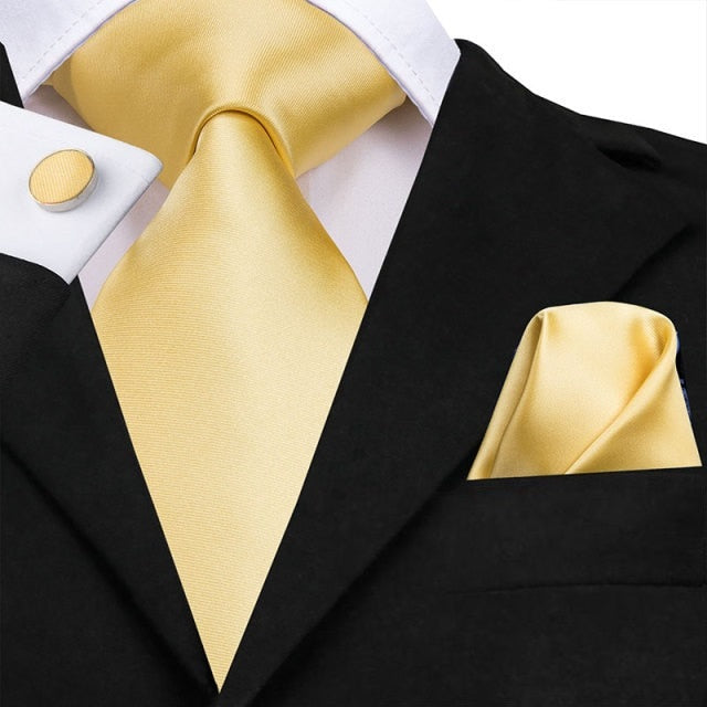 Yellow Gold Tie Prestige Pack Yellow Gold Tie Prestige Pack