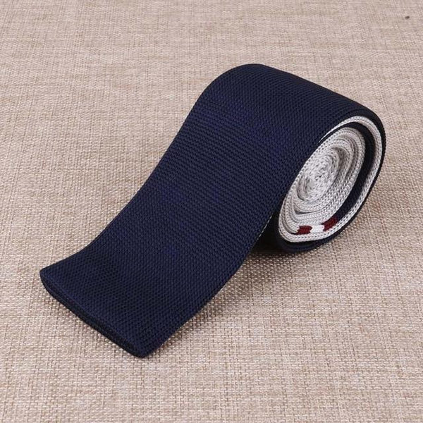 Cravate en Tricot Bleu Motif Bordeau & Blanc - Cravate Prestige